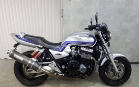 HONDA CB1300SF SUPER FOUR 1999 SC40