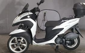 YAMAHA TRICITY 125 SE82J