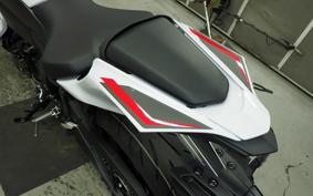 YAMAHA YZF-R7 2026 RM60J