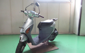 SUZUKI LETS4 CA45A