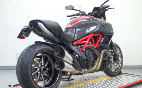 DUCATI DIAVEL CARBON 2014 ZDMG105JAEB