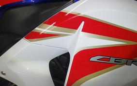 HONDA CBR250R GEN 3 2005 MC41
