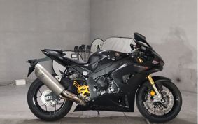 HONDA CBR1000RR R SC82