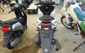 YAMAHA TRICITY 125 SE82J