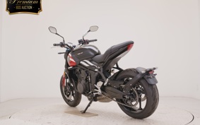 TRIUMPH TRIDENT 660 2026