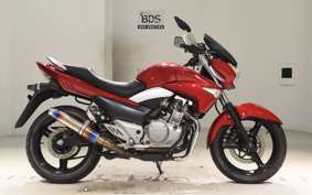 SUZUKI GSR250