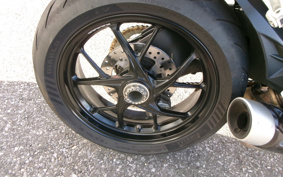 DUCATI  DUCATI  STREET  FIGHTER V2 2022 3F00