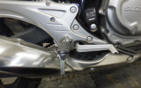 SUZUKI ｸﾞﾗﾃﾞｨｳｽ650 2013