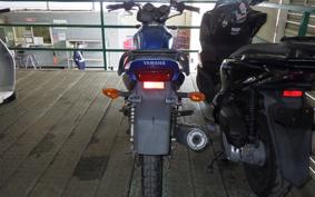 YAMAHA YBR125