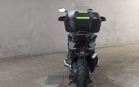 HONDA X-ADV 750 RH10