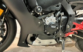 YAMAHA YZF-R1 S 2021 RN42