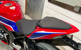 HONDA CBR1000RR-R FB SP 2023 SC82