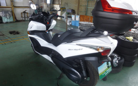HONDA SILVERWING400GT 2015 NF03