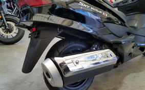 SUZUKI SKYWAVE 400 2006 CK44A