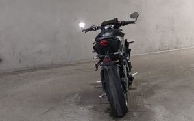 TRIUMPH TRIUMPH  STREET  TRIPLE RS HDA554