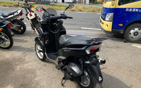 YAMAHA TRICITY 125 SE82J