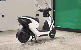HONDA EM1E: 2015 EF16