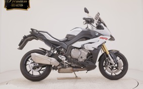 BMW S1000XR 2016