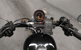 HARLEY HARLEY XL883L CR2