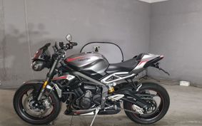 TRIUMPH STREET TRIPLE RS HDA554