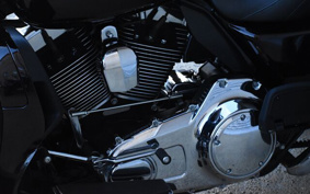 HARLEY FLHTCUTG TRIKE MAL
