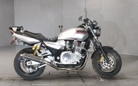 YAMAHA XJR1300 RP01J