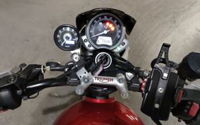 TRIUMPH STREET TWIN 900 2017 DAD74G