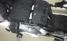 BMW CE-02 2001