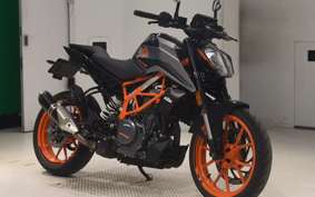 KTM 390 DUKE 2022