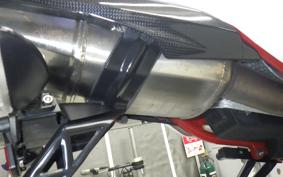 TRIUMPH DAYTONA 675 R 2012