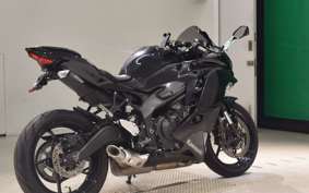 KAWASAKI ZX-25R ZX250E