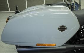 HARLEY FXLRST1920 2026