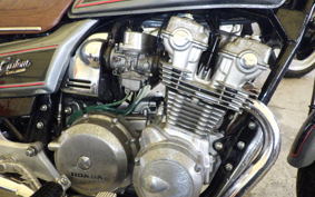 HONDA CB750 CUSTOM RC04