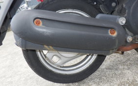 SUZUKI LET's 4 Basket CA43A