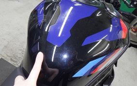 BMW M1000R 2024