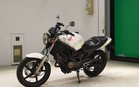 HONDA VTR 250 2024 MC33