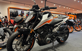 KTM 390 DUKE 2024 JPJ40