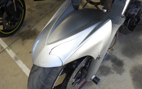 YAMAHA TDM900