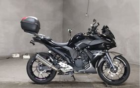 YAMAHA FZ25 RG42