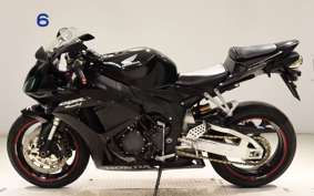 HONDA CBR1000RR 2006 SC57