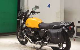 MOTO GUZZI V7 STONE 2 2016
