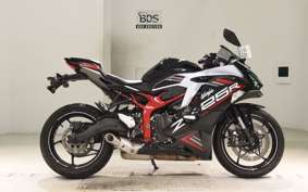 KAWASAKI ZX-25R 2023 ZX250E