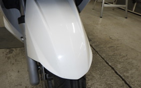 YAMAHA CYGNUS 125 X 2 2009 SE44J