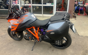 KTM 1290 SUPER DUKE GT 2023 V6940