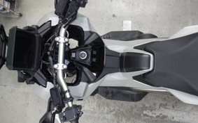 HONDA X-ADV 750 2025 RH21