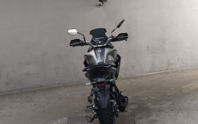 HONDA CB200X MC56