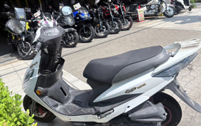KYMCO GP125i