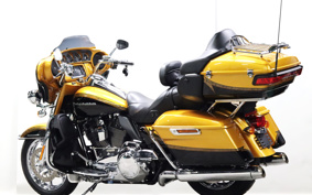 HARLEY FLHTKSE CVO 2014 TEN
