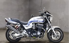 HONDA CB1300SF SUPER FOUR SC40