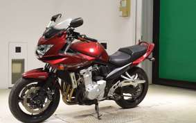 SUZUKI BANDIT 1250 SA GW72A